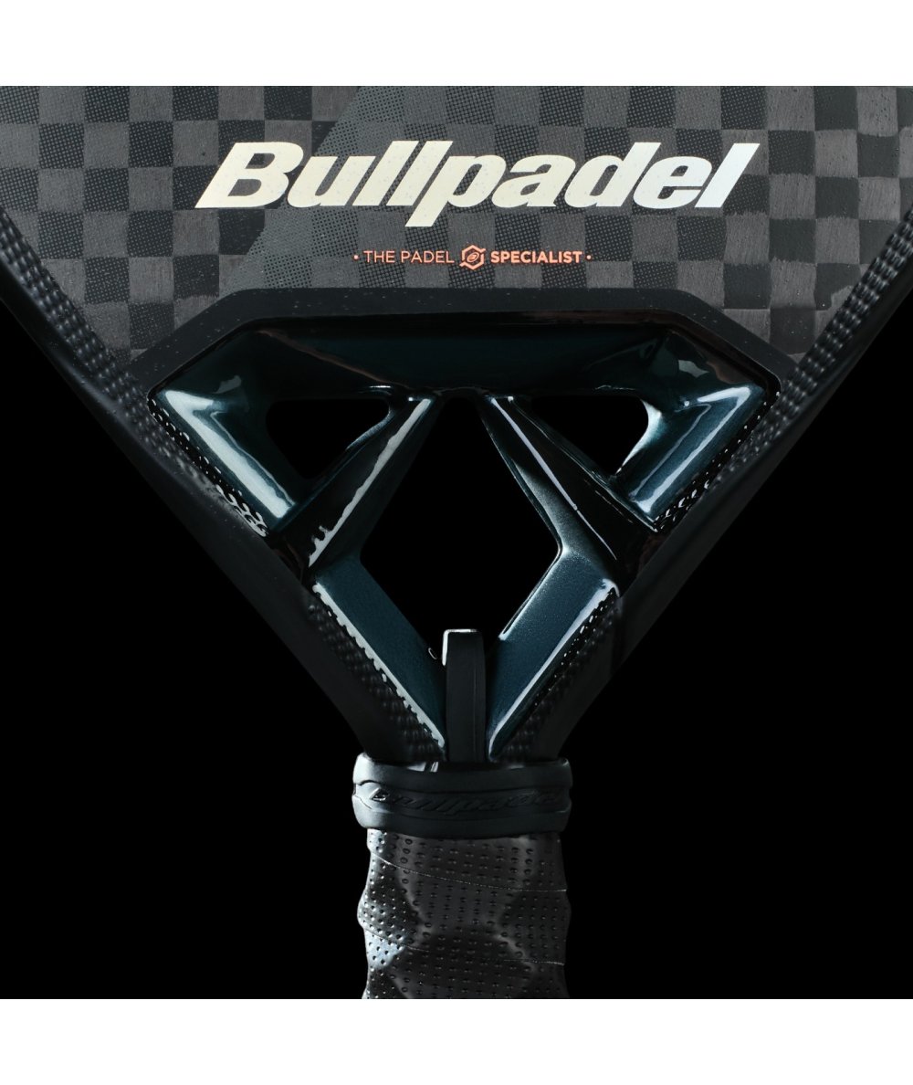 Bullpadel Vertex 04 Hybrid 2025 Padel Racket which is available for sale at GSM Sports